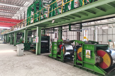 創(chuàng)新驅(qū)動下的機械設備研發(fā) 半自動機械化設備助力產(chǎn)業(yè)升級